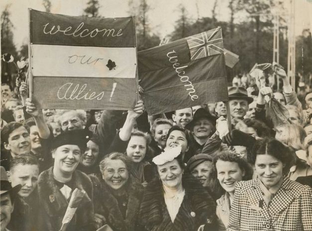 13 Iconic Dutch Liberation Day Photos